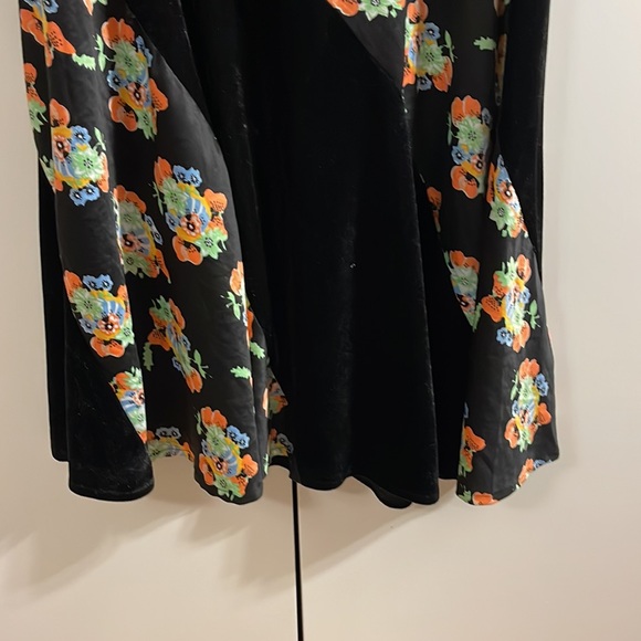 Free people floral satin and velvet mermaid maxi skirt - Picture 5 of 13